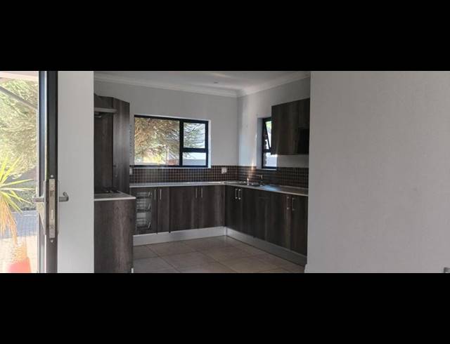 3 BEDROOM PROPERTY TO RENT IN HOMES HAVEN